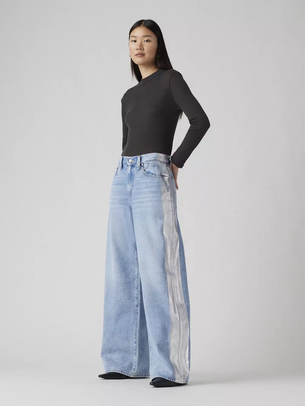 Levi’s XL Baggy Straight Jeans Metallic Side Stripe